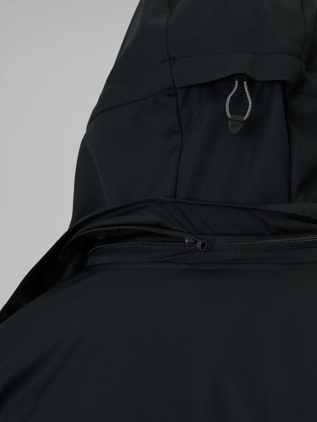 Jaqueta Softshell Masculina Trekking com Membrana 8000 - Preto | 4F