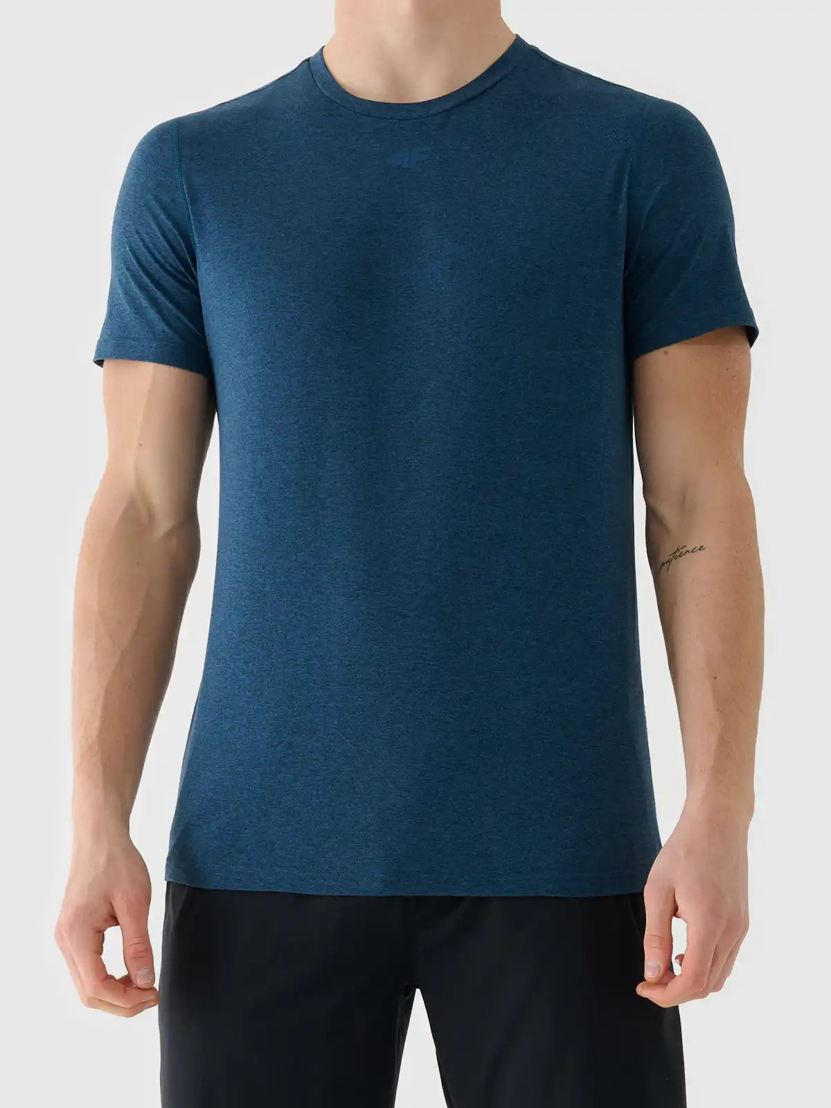 Camiseta FNK Multi Active - Azul marinho | 4F