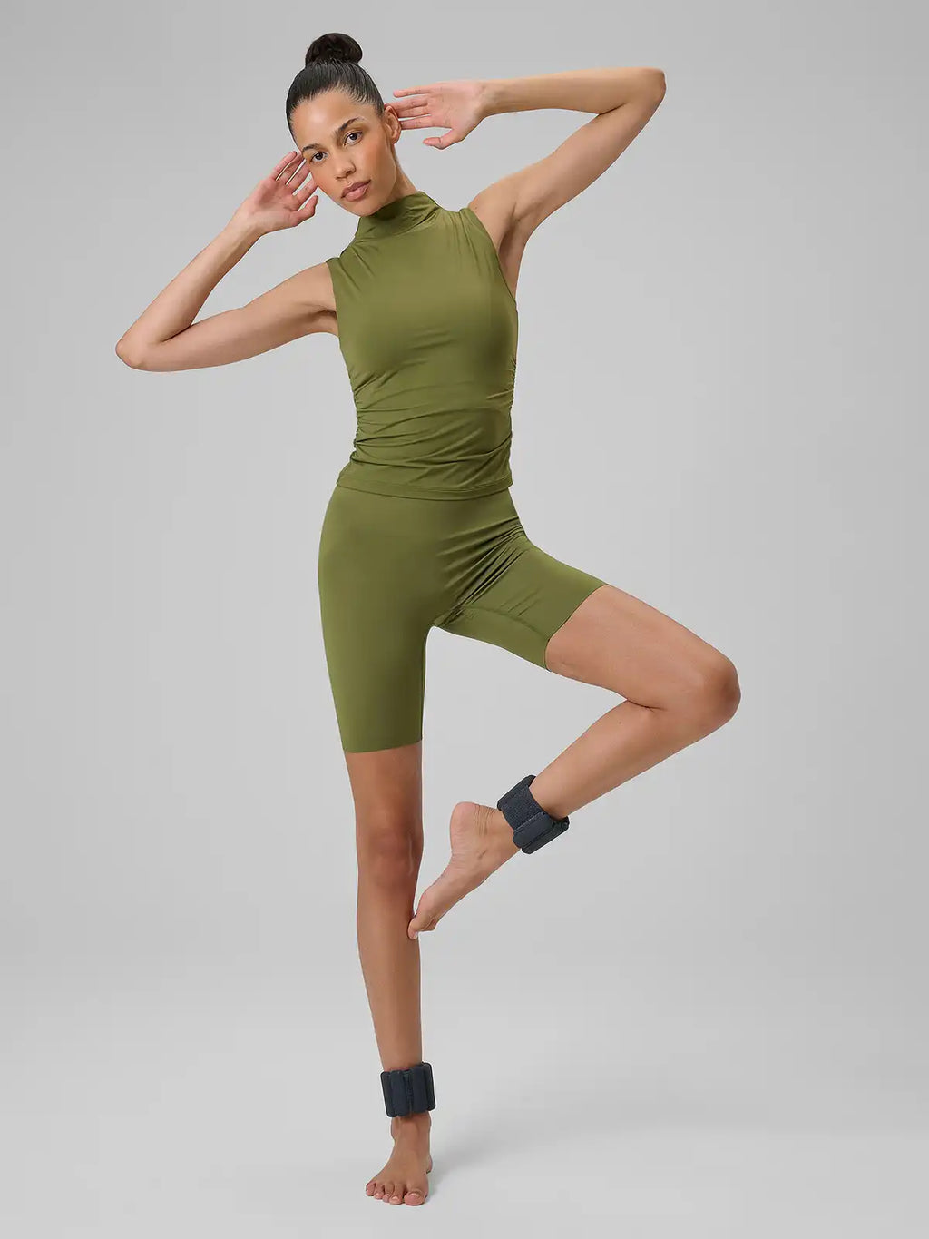 Bermuda Legging Feminina Yoga - Verde oliva | 4F