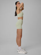Bermuda Feminina de Treino Seamless Sem Costura - Verde Claro | 4F
