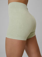 Bermuda Feminina de Treino Seamless Sem Costura - Verde Claro | 4F