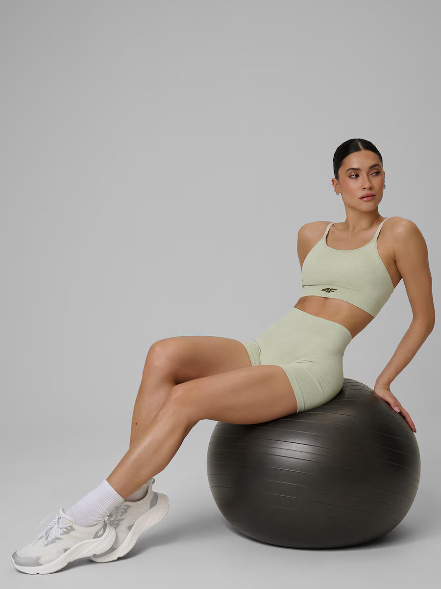 Bermuda Feminina de Treino Seamless Sem Costura - Verde Claro | 4F