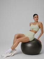Bermuda Feminina de Treino Seamless Sem Costura - Verde Claro | 4F