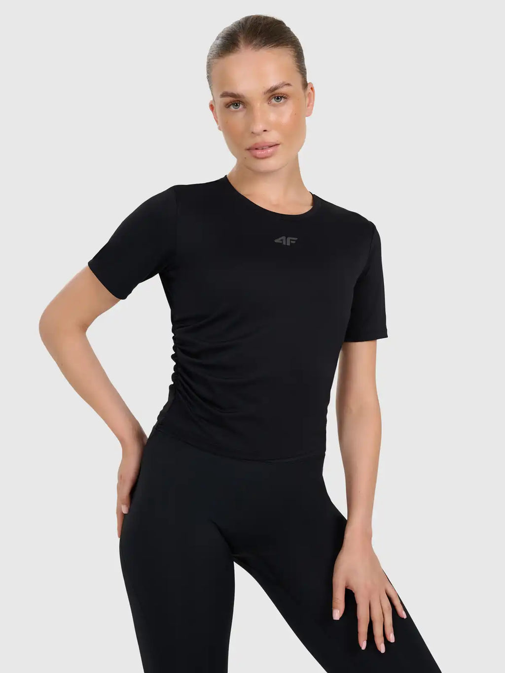 Camiseta FNK Yoga - Preta | 4F