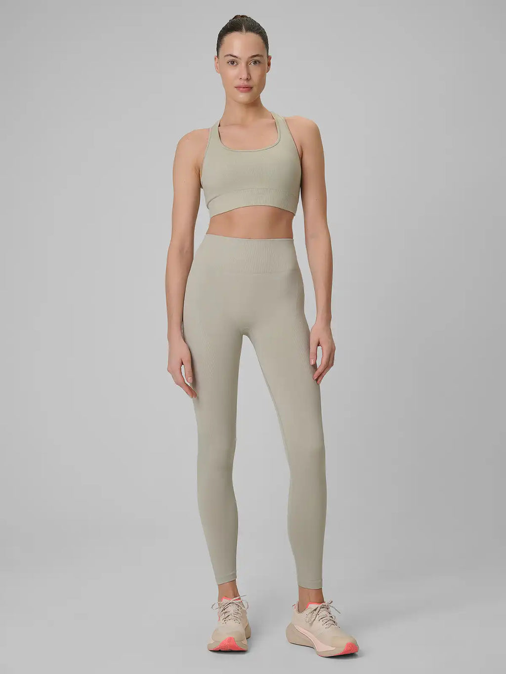 Legging Esportiva Feminina Multi Active - Creme | 4F