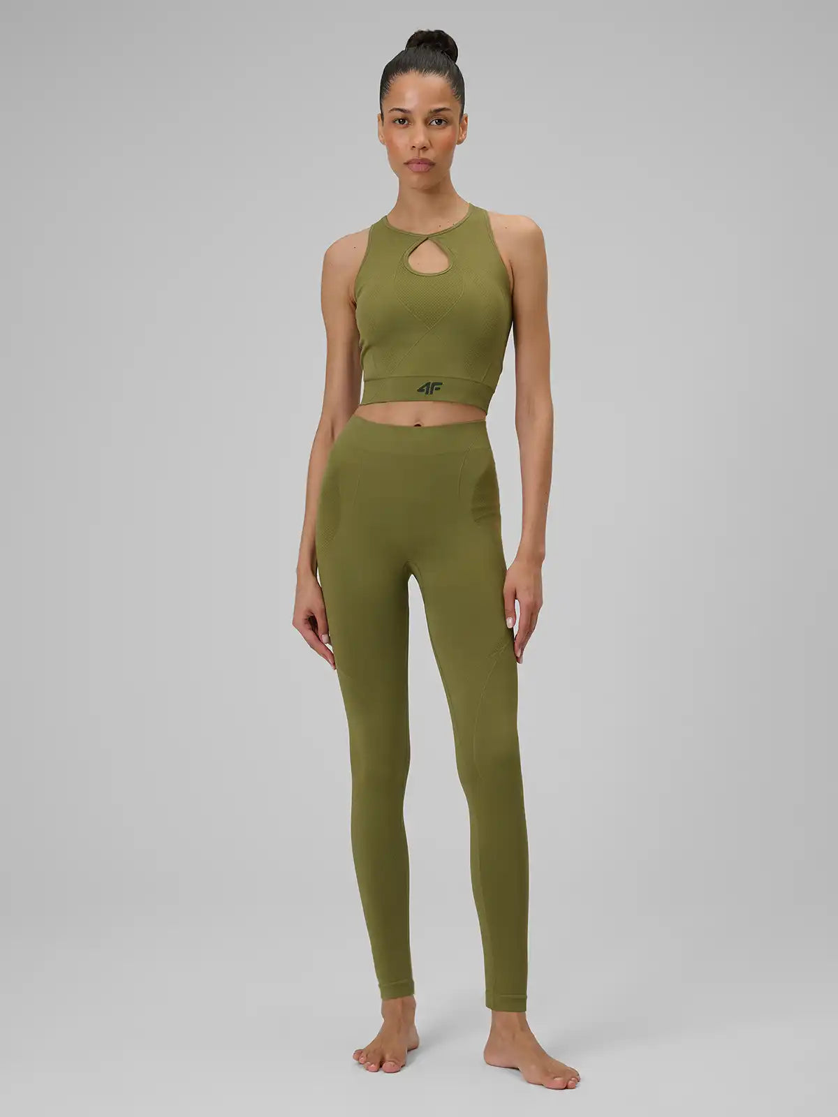 Top de Yoga Feminino Slim Quick Dry - Verde Oliva | 4F