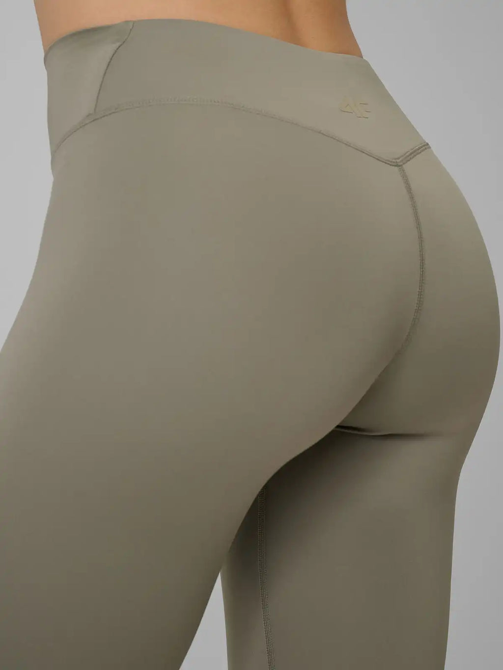 Legging Esportiva Feminina Multi Active - Verde | 4F
