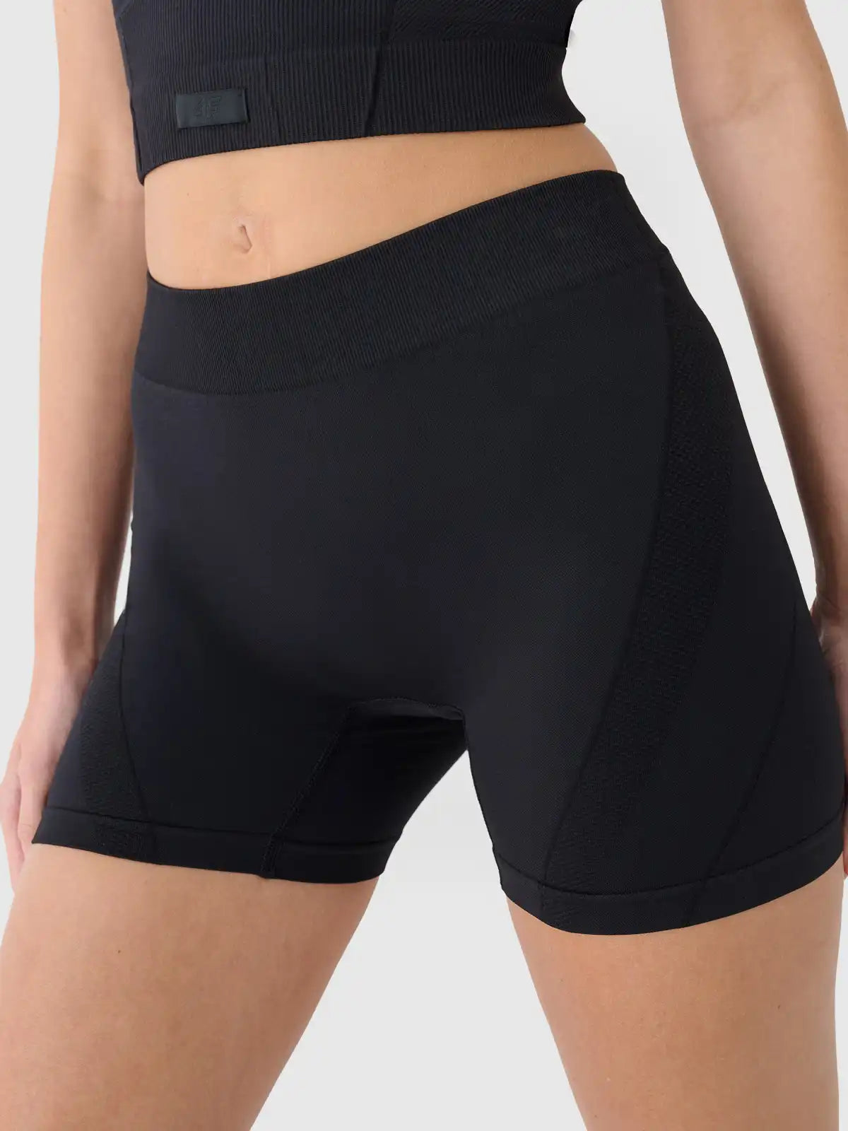Short Legging FNK Training - Preto | 4F