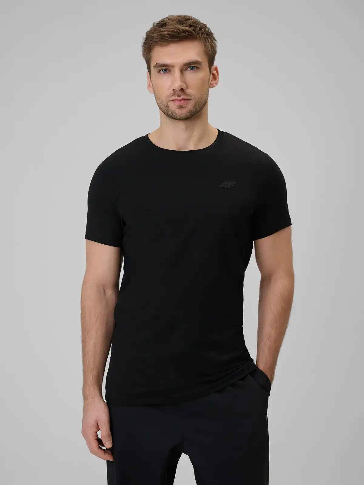 Camiseta Slim Masculina Sportstyle - Preto | 4F