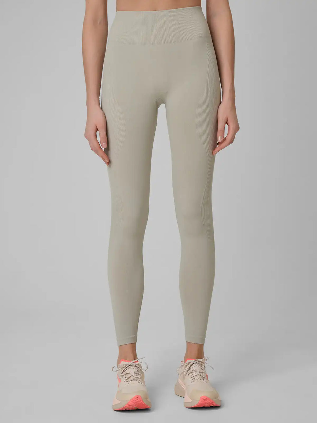 Legging Esportiva Feminina Multi Active - Creme | 4F