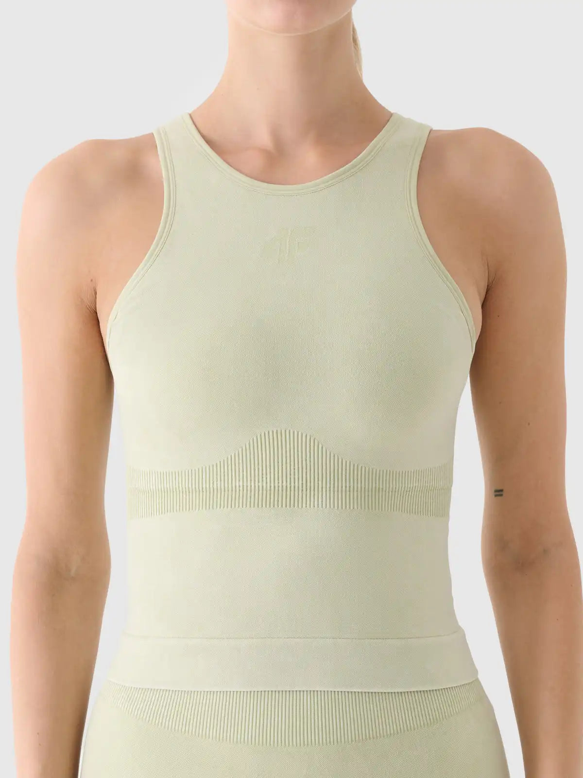 Regata FNK Yoga - Verde Claro | 4F