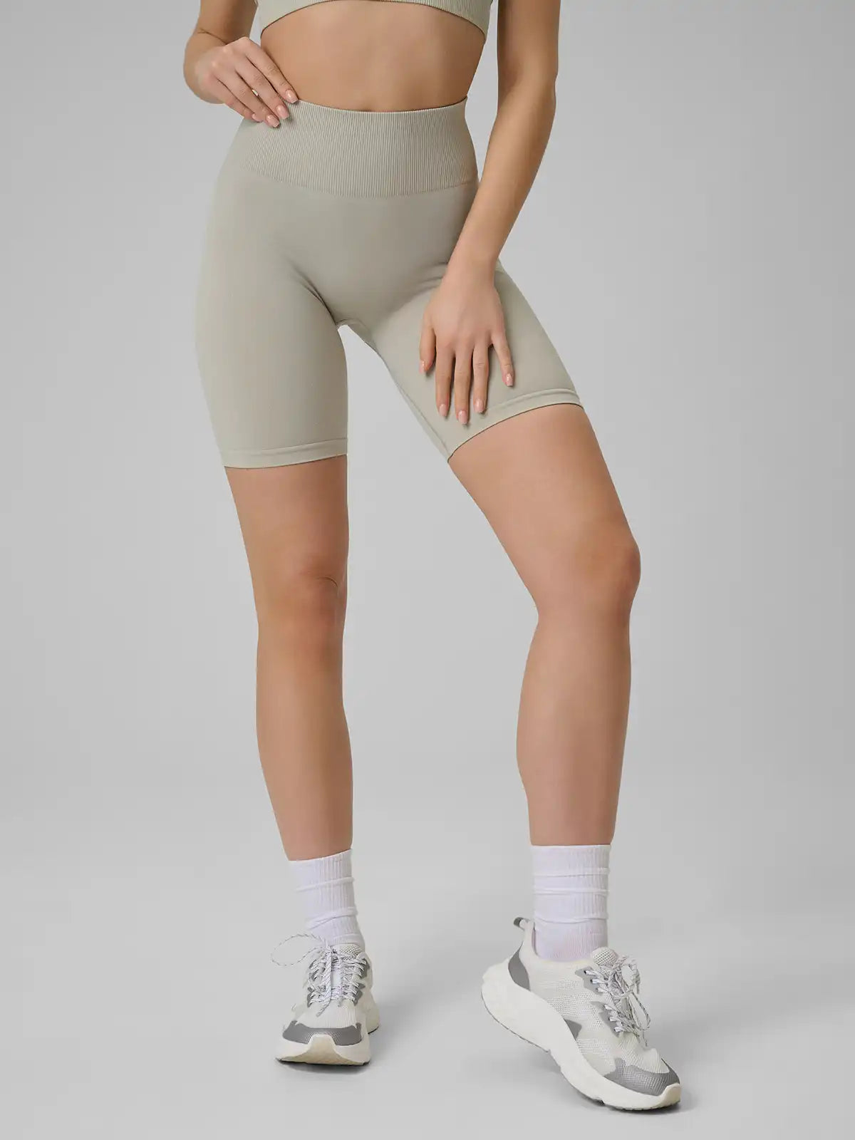 Bermuda Legging Feminina Multi Active - Creme | 4F